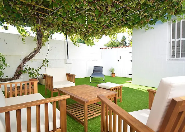 Galihost - A Casa Do Patio 別荘 *